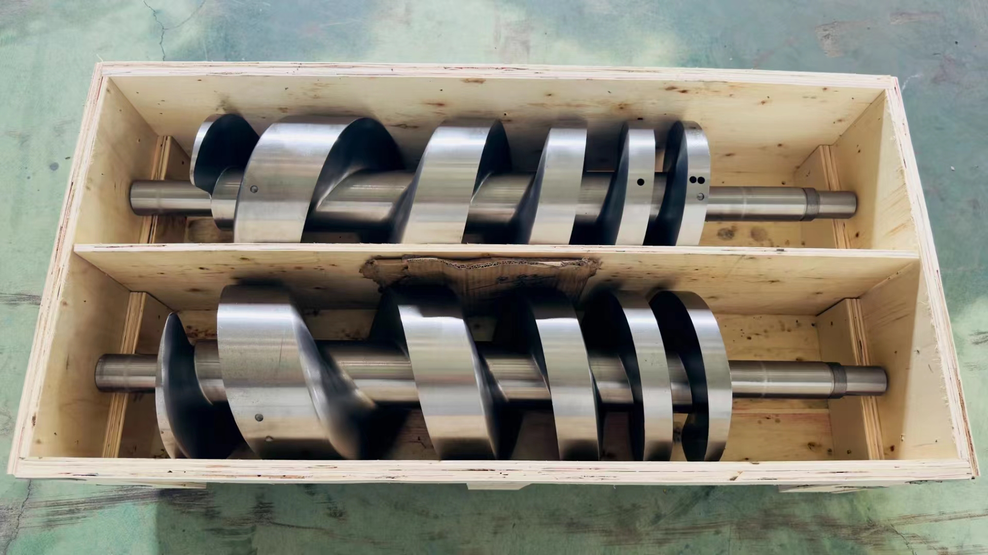 Custom Forged Steel & Stainless Steel Shaft Manufacturing Services