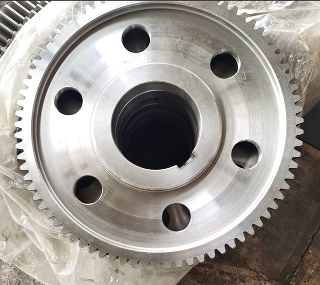 Forged Parts for The Gear Industry Hubs, Single & Double