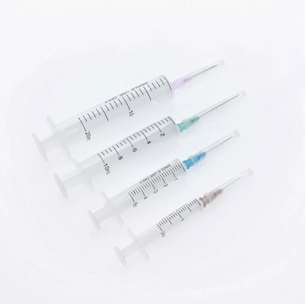 China Supplier of Medical Plastic Disposable Injection Syringe with Needle